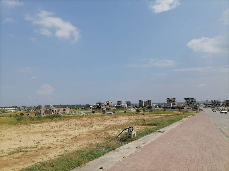 10 Marla Commercial Plot. On Main Double Road 5 Available For Sale In Mumtaz City Islamabad. 2