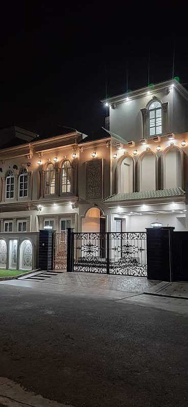 10 Marla Brand New House For Sale Citi Housing Gujranwala 3