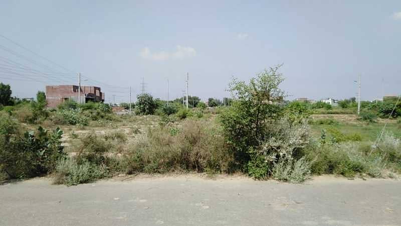 Residential Plot Is Available For Sale In Lda Avenue - Block F 150 FEET ROAD 3