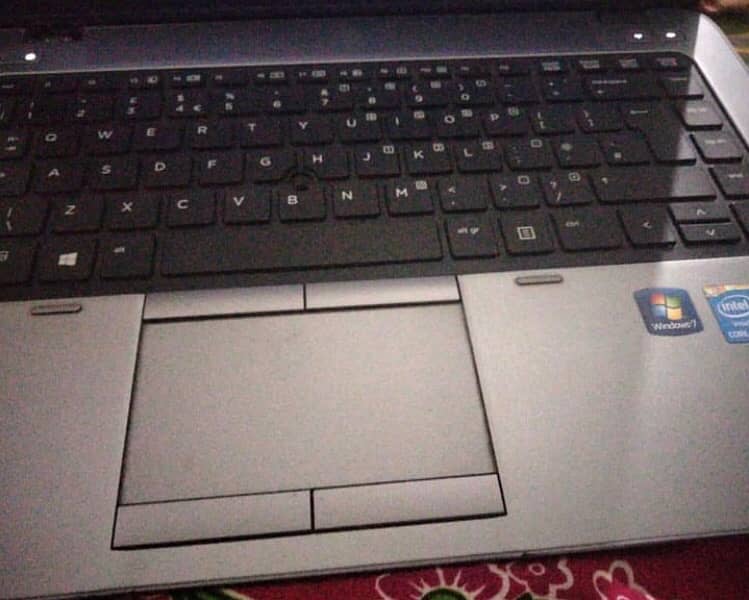 HP Elite book intel (R) Core (TM) i5 -4300U CPU 1