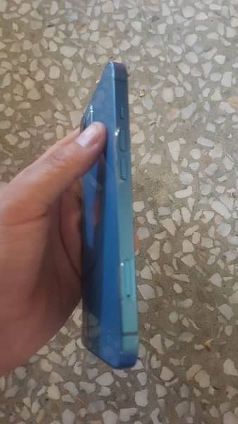 iPhone 13 blue With Box 1