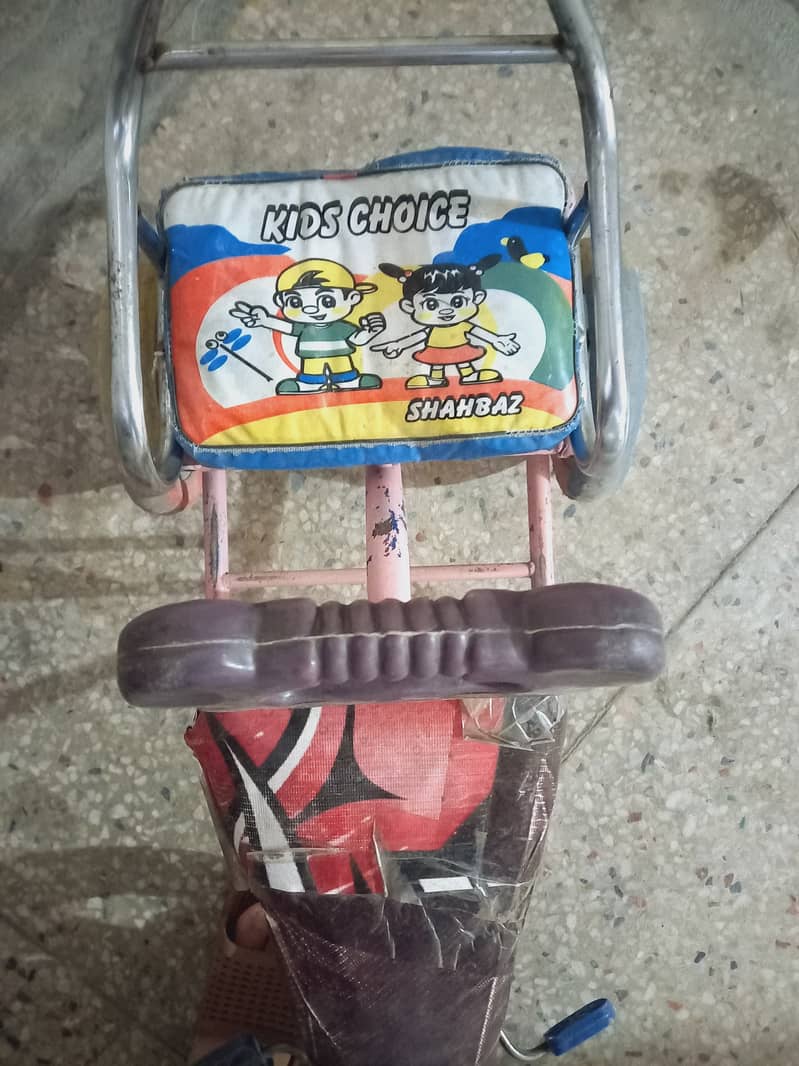 kids tricycle 2whells best quality like new one 4