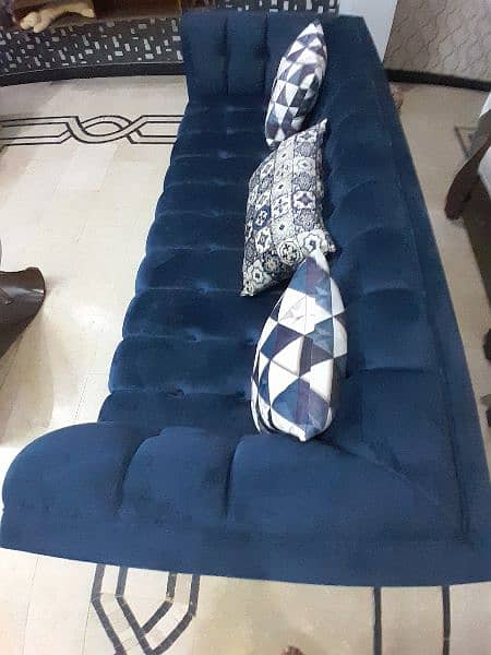 7 seater brand new sofa only two weeks used 4