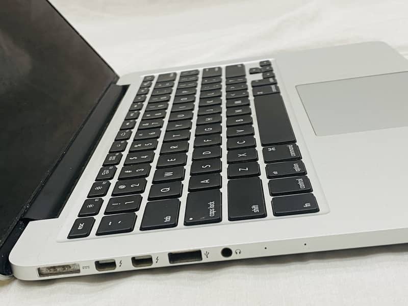 Apple Macbook Pro 2013 (late) 8GB 500 GB SSD 2