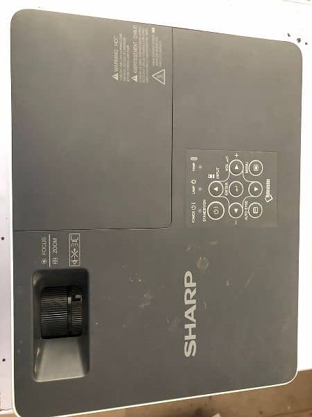 Sharp PG-LX2000 Projector 7