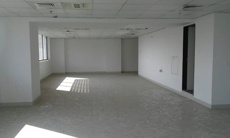 Spacious 4000 Square Feet Office Available For Rent In Gulberg 1 1