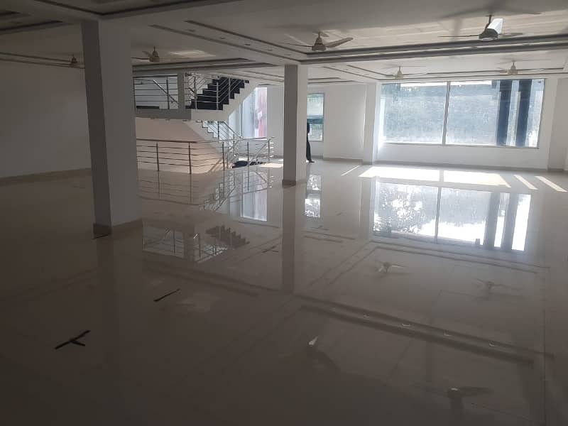 5000 Square Feet Office Is Available For Rent In Gulberg 2 5
