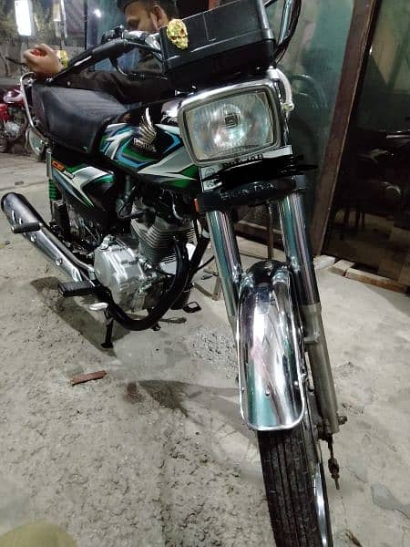 I want to sale my Honda 125 2023 model 0