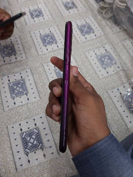 infinix hot 9  good condition with box charger 2