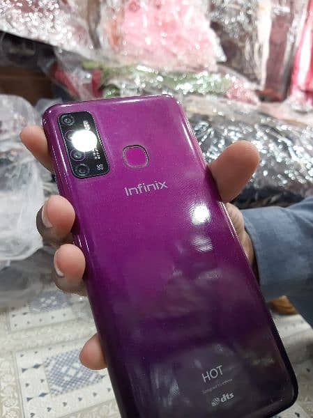 infinix hot 9  good condition with box charger 5