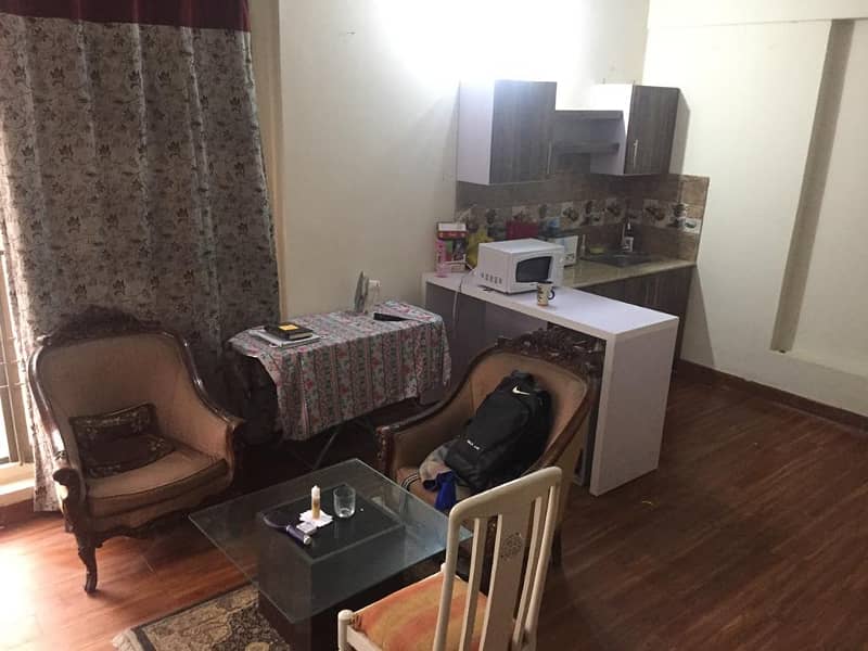 1 Bedroom Furnished For Rent Phase 3 DHA 4