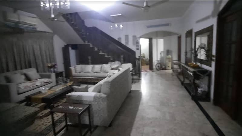 1 KANAL RED BRICK SPANISH DESIGN Design TOP LOCATION For Sale In Phase 3 5