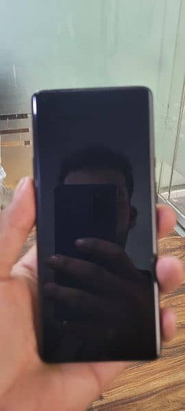 one plus 8 pro 12gb ram 256 rom 10 by 10 condition 3