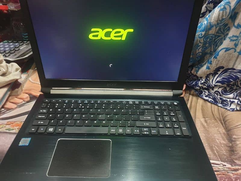 Acer company Core i5 8th generation 6gb ram 1 tb hard 0