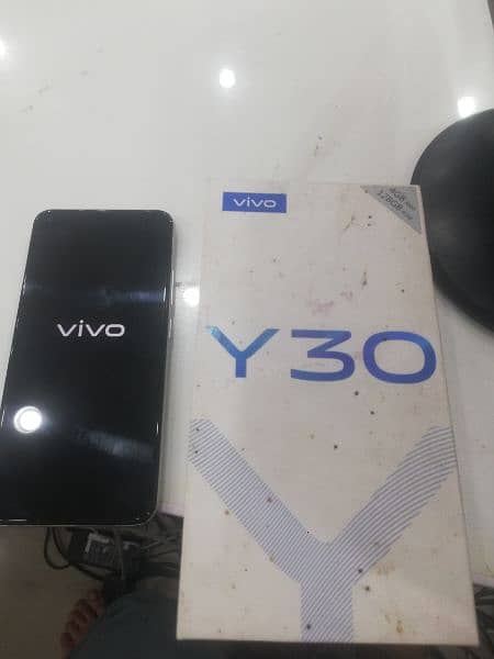 Salam I am selling my phone vivo y30 4.128. best bettery timing 2