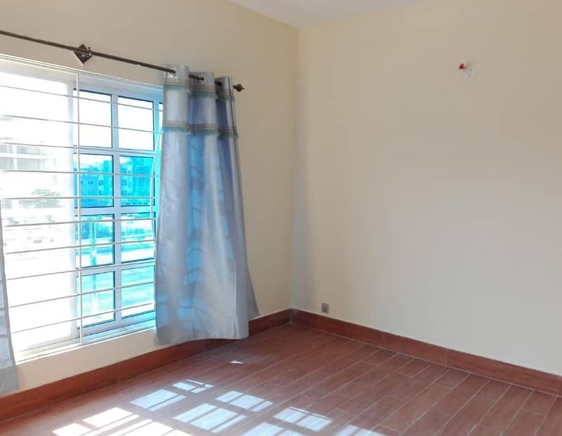 Spacious 7 Marla Upper Portion Available For rent In G-13 1
