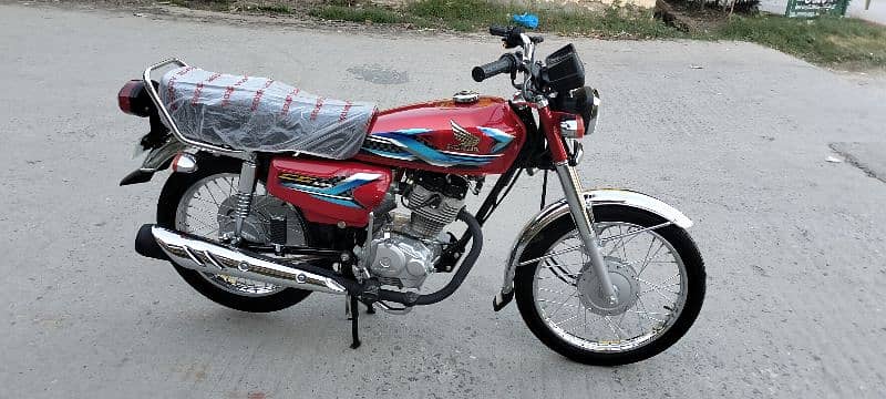 Honda CG125 model 2024 Islamabad number 03341511728 0