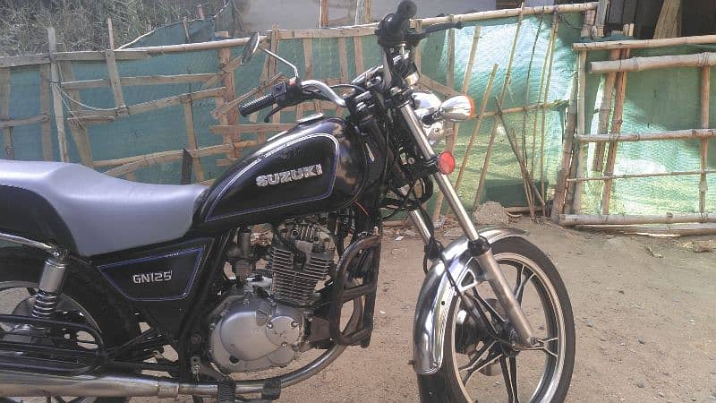 suzuki gn125 original japani bike for sale,karachi registered chassis 5