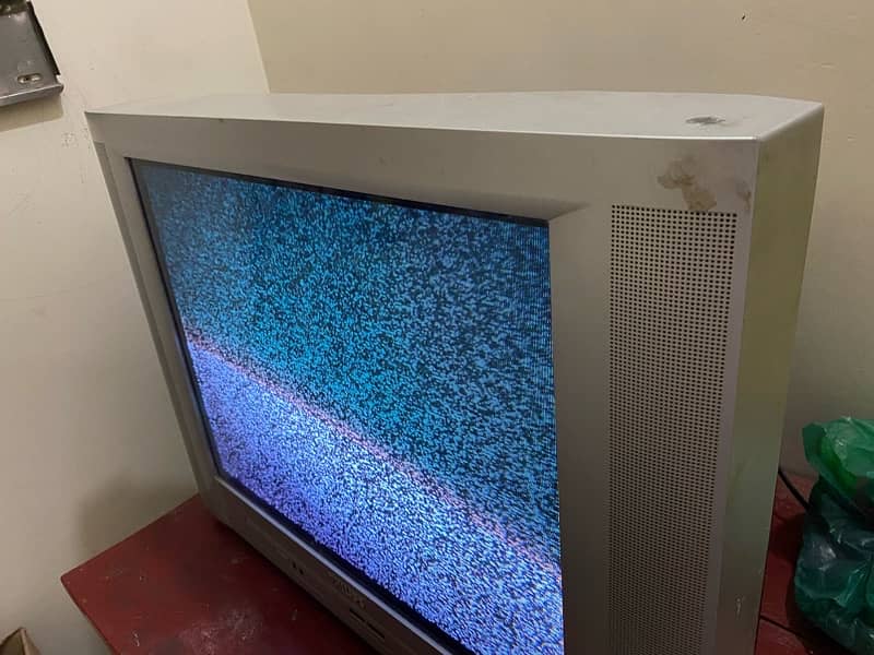 Philips domed tv 7