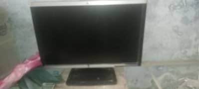 19inch ho LCD best condition 0