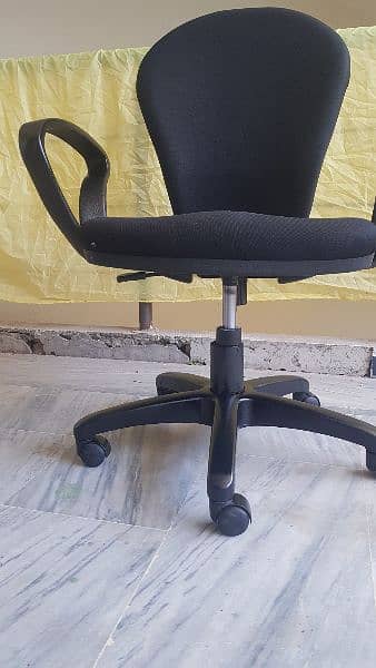 0ffice chair for sale 1
