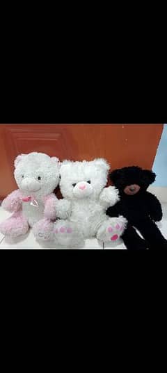 3 bears in good condition 0