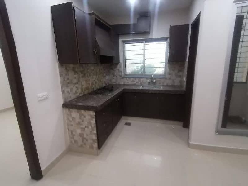 one bed room tv lunch kichan attach bathroom non furnished apartment 1