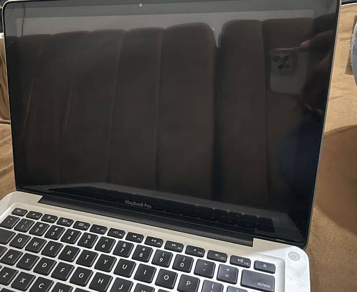 Macbook Pro 2012 Urgent sale 3