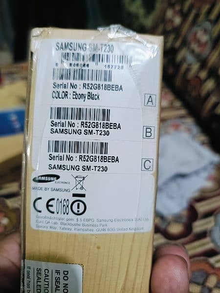 Samsung Galaxy Tab 4 Black And White 2