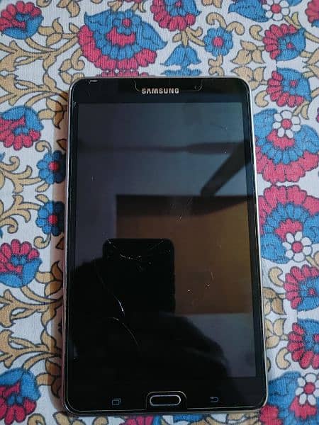 Samsung Galaxy Tab 4 Black And White 8