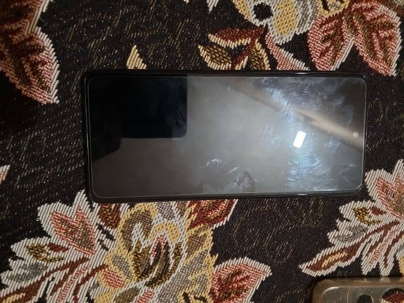new phone only used 1 month  good condition 1