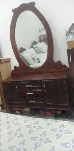 dressing table. 0