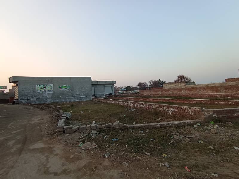 4 Marla Plot Available For Sale In Shadiwal Near Main Road City Gujrat 5