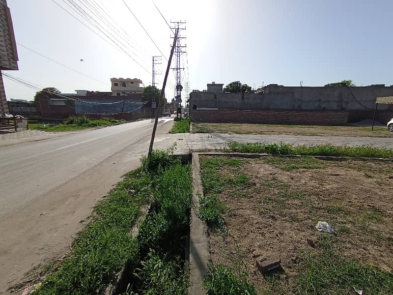 5 Marla Plot For Sale Main University Road , City Gujrat 18