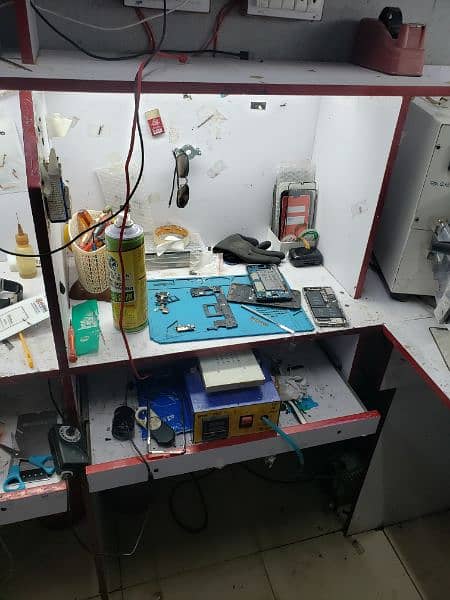 mobile repairing shop All machine n materials available 6500 rent shop 2