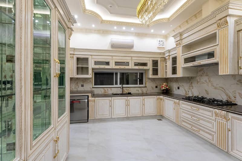 22 Marla Ultra-Luxurious Corner Spanish Villa for Sale in DHA Lahore Phase 5 27