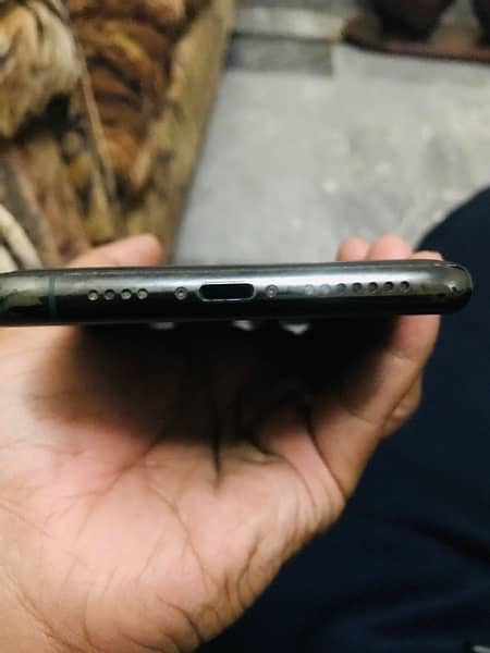 iPhone 11 Pro Max 256 GB non pta 3