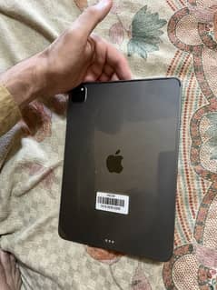 ipad pro m1 chep 11inch 128gb orgnl chargr without box full 10/10