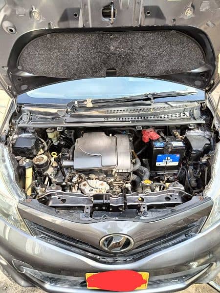 Toyota Vitz 2013 0