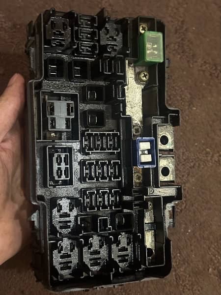 Honda civic 2000-2004 Genuine Ac grills, Main Fuse Box, Screen Holder 8