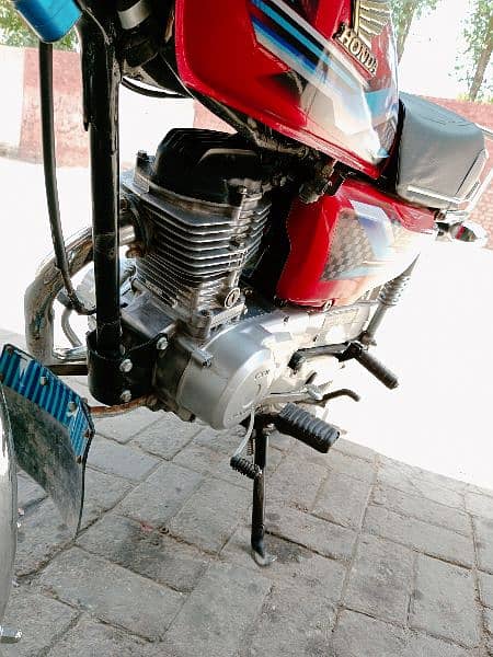 Honda CG 125 2006 Model 8