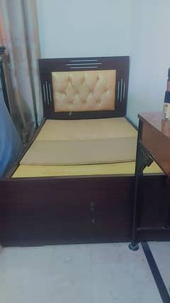 Single bed for sale urgent