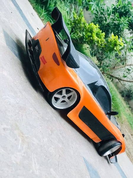 RC drift car 0