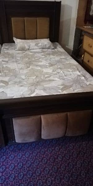 beautiful modren single bed with molty foam mattress (4 inch)for sale 1