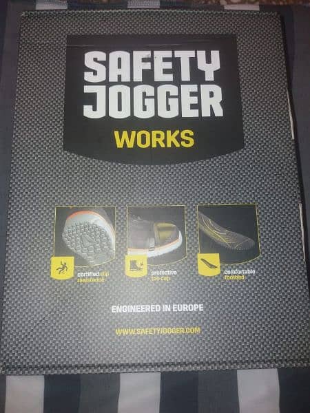best safety joggers for men 2