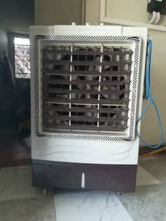 Asia Room Air Cooler for Sale in Excellent Condition
