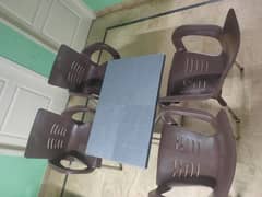 Folding table with 4 chairs