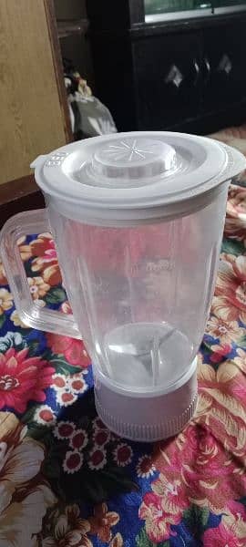 commercial blender like new 2