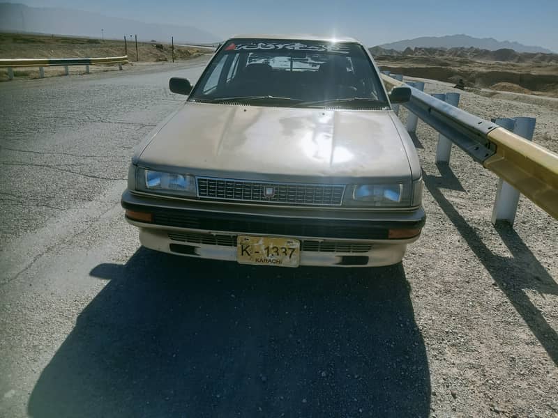 Toyota Corolla XE 1989 3