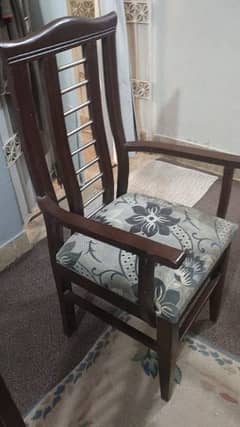Wooden Chairs in Extream Good Condition